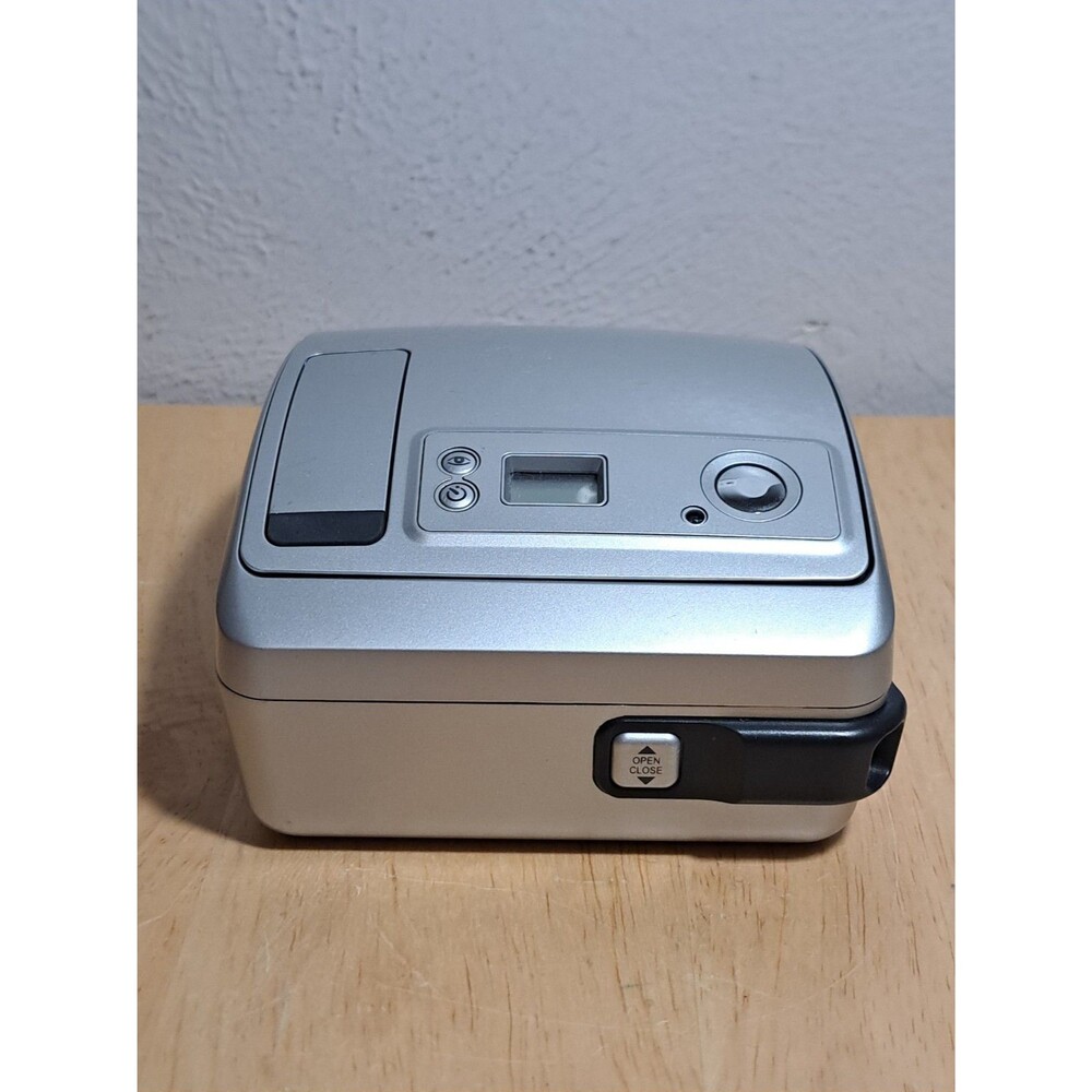Vintage Polaroid One600 Camera Silver